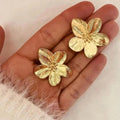 Uworld Hypoallergenic Stylish Vintage Flower Stud Earrings Premium 18k Gold Plated Stainless Steel For Women Party сережки женск